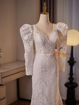 White Mermaid Lace V-neck Long Sleeve Wedding Dress
