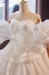 White Tulle Pleats Puff Sleeve Short Wedding Dress