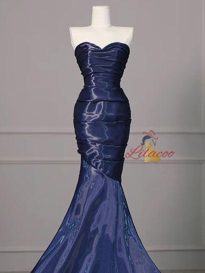 Navy Blue Mermaid Sweetheart Pleats Prom Dress