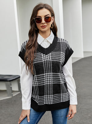 Loose V-neck Sleeveless Knit Vest Sweater