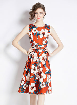 Slim Waist Sleeveless Printed Dress