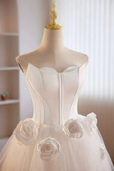White Tulle Strapless 3D Flower Wedding Dress