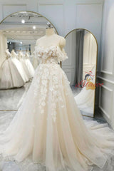 Ivory Tulle Off the Shoulder Lace Appliques Wedding Dress