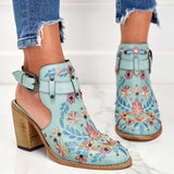 Embroidered Retro Rivet Thick-heeled Sandals