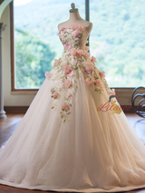 White Tulle 3D Embroidery Appliques Wedding Dress