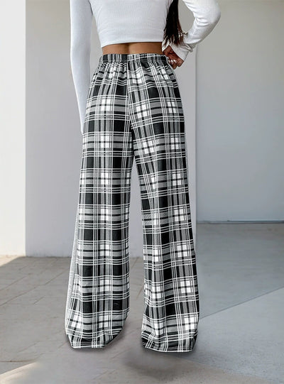Elastic Black and White Plaid Pant