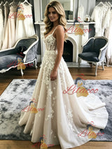 Tulle Appliques Straps Wedidng Dress