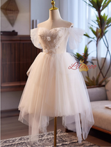 White Tulle Flower Pleats Wedding Dress