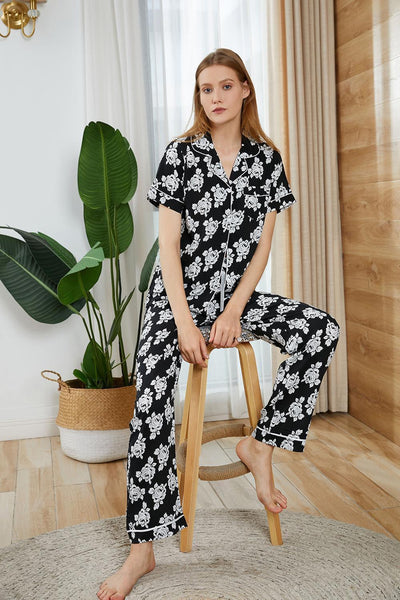 Short-Sleeved Trousers and Pajamas