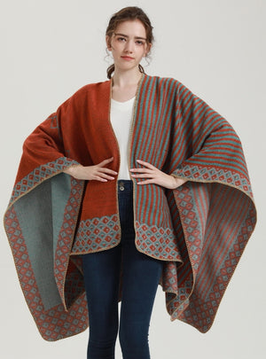 Striped Diamond-shaped Sweet Cloak