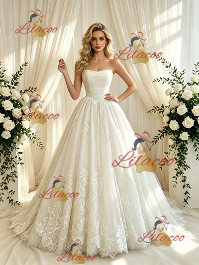 Beige White Tulle Appliques Strapless Wedding Dress