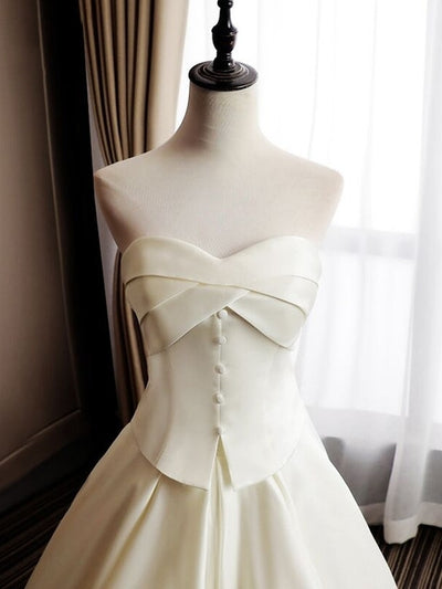 White Satin Sweetheart Wedding Dress