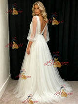 White Tulle V-neck Short Sleeve Pleats Wedding Dress