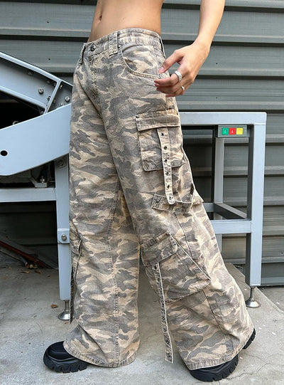 Camouflage Low Waist Pocket Jeans