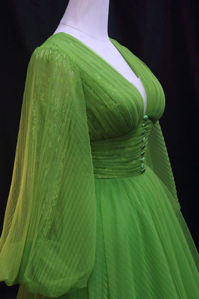 Green Tulle Long Sleeve V-neck Prom Dress