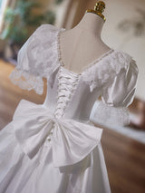 White Satin V-neck Lace Bow Wedding Dress