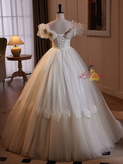 White Tulle 3D Flower Wedding Dress