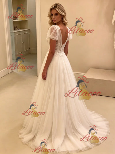 White Tulle Puff Sleeve Appliques Wedding Dress