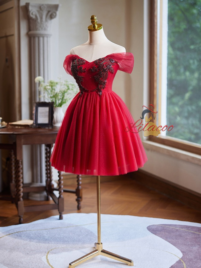 Burgundy Tulle Beading Homecoming Dress