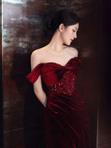 Burgundy Mermaid Velvet Sequins Pleats Prom Dress