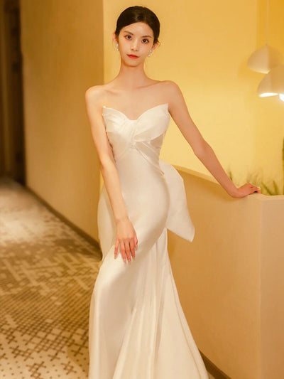 White Mermaid Satin Pleats Wedding Dress