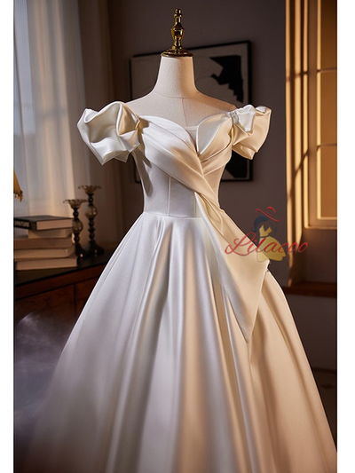 White Pleats Satin Off the Shoulder Wedding Dress