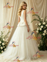 Ivory V-neck Button Flower Wedding Dress