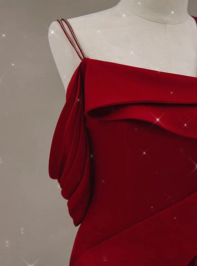 Burgundy Mermaid Straps Pleats Prom Dress