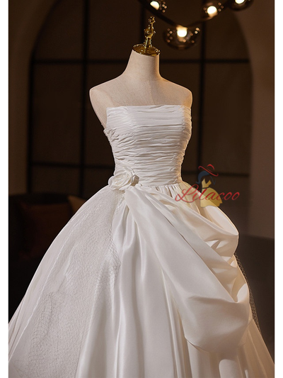 White Satin Strapless Pleats Wedding Dress