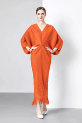 Loose Bat Sleeve V-neck Fringed Pleated Dress