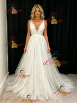 White Tulle Spaghetti Straps V-neck Wedding Dress