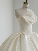 Vintage White Satin Strapless Pleats Wedding Dress