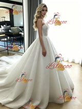 Vintage White Strapless Wedding Dress