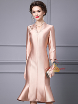 Champagne Satin V-neck Mother Of The Bride Dress
