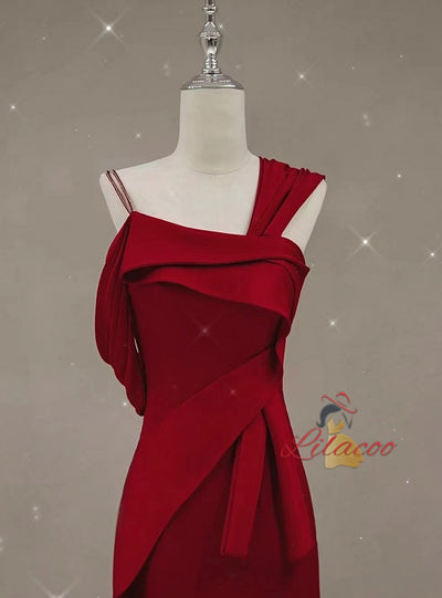 Burgundy Mermaid Straps Pleats Prom Dress