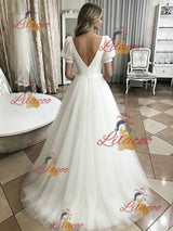 White Tulle V-neck Puff Sleeve Wedding Dress
