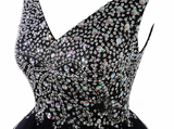 Black V-neck Tulle Beading Homecoming Dress