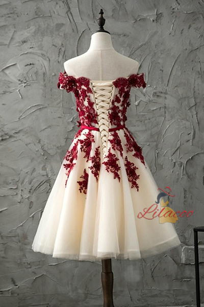 Tulle Appliques Beading Homecoming Dress