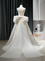 Ivory Satin Strapless Pleats Wedding Dress