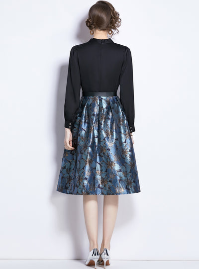 V-neck Long Sleeve Contrast Print Dress