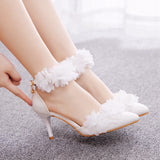 7 cm White Flower High-heeled Pointed Sandals