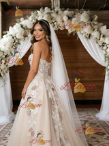 Champagne Tulle Appliques Strapless Wedding Dress