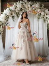 Champagne Tulle Appliques Strapless Wedding Dress