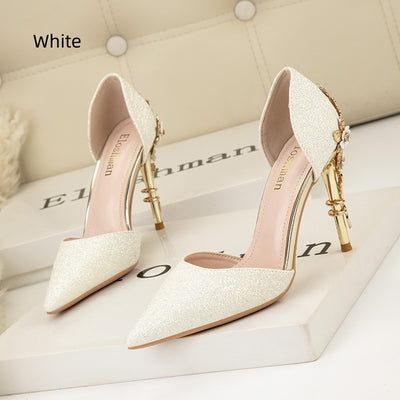 Metal Flower Stiletto-pointed Shiny Shoes