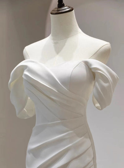 White Mermaid Satin Pleats Wedding Dress