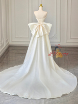 Ivory White Satin Strapless Pleats Wedding Dress