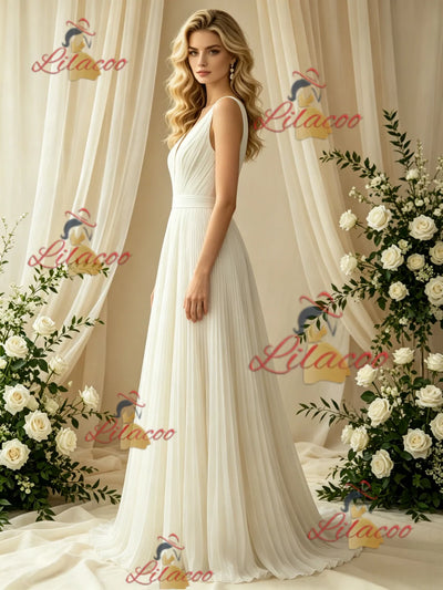 Ivory V-neck Pleats Wedding Dress