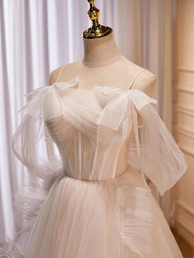 Tulle Spaghetti Straps Pleats Wedding Dress