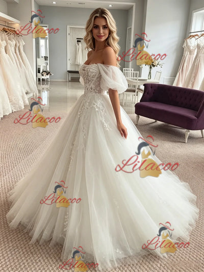 White Tulle Appliques Off the Shoulder Wedding Dress