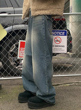 Loose Pocket Straight Jeans
